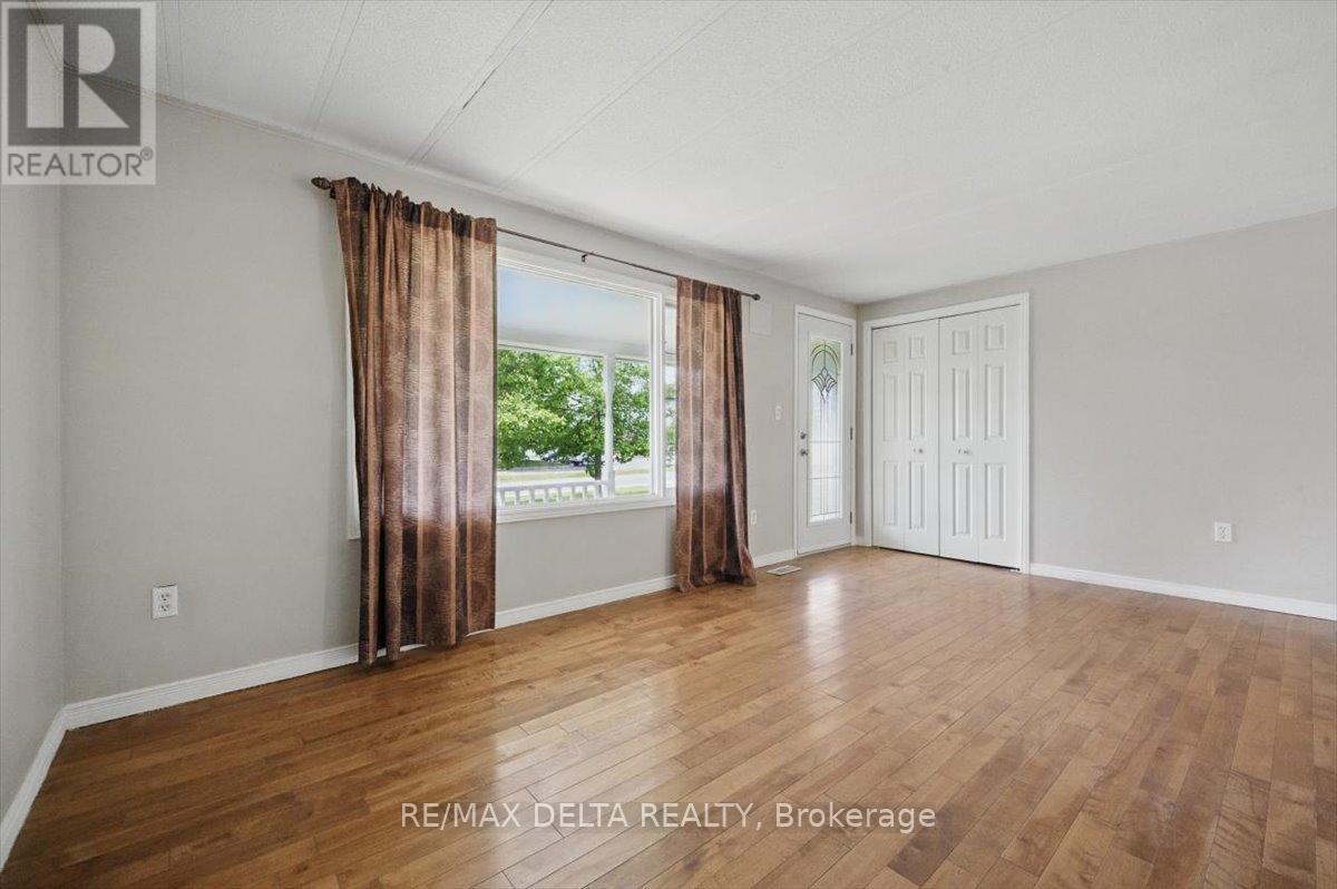 844 Cartier Street, Alfred And Plantagenet, Ontario  K0B 1C0 - Photo 7 - X12217256