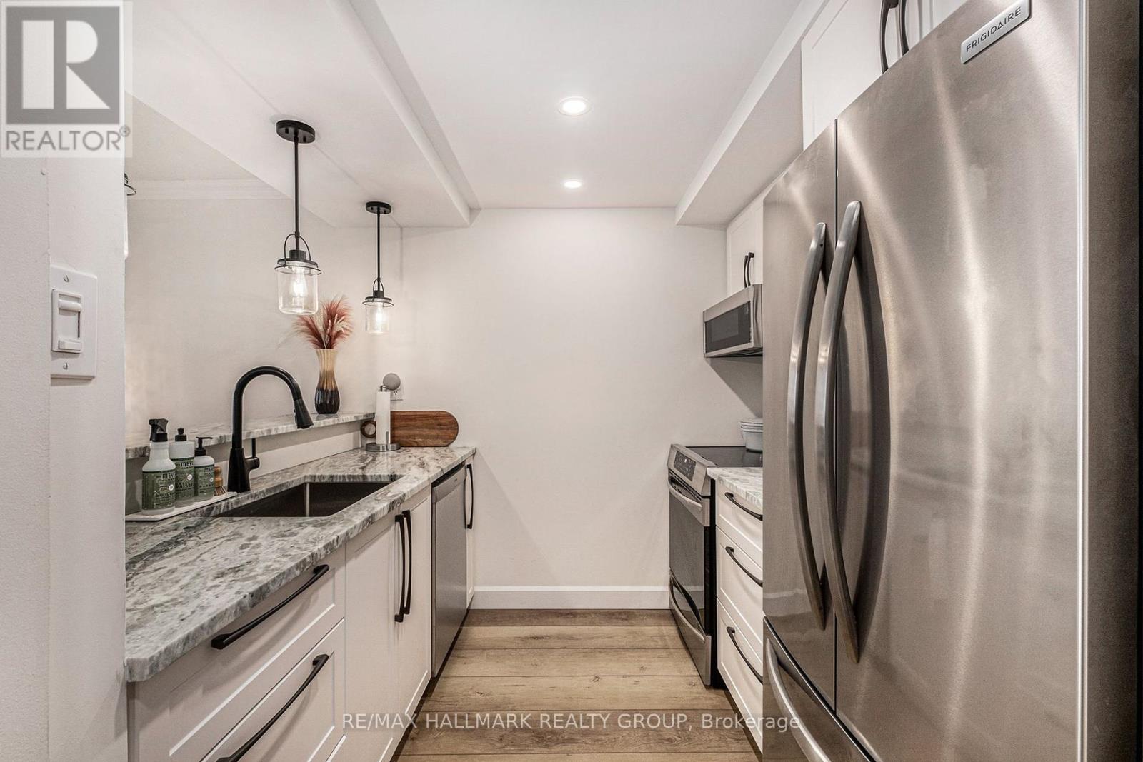707 - 45 Holland Avenue, Ottawa, Ontario  K1Y 4S3 - Photo 10 - X12217276