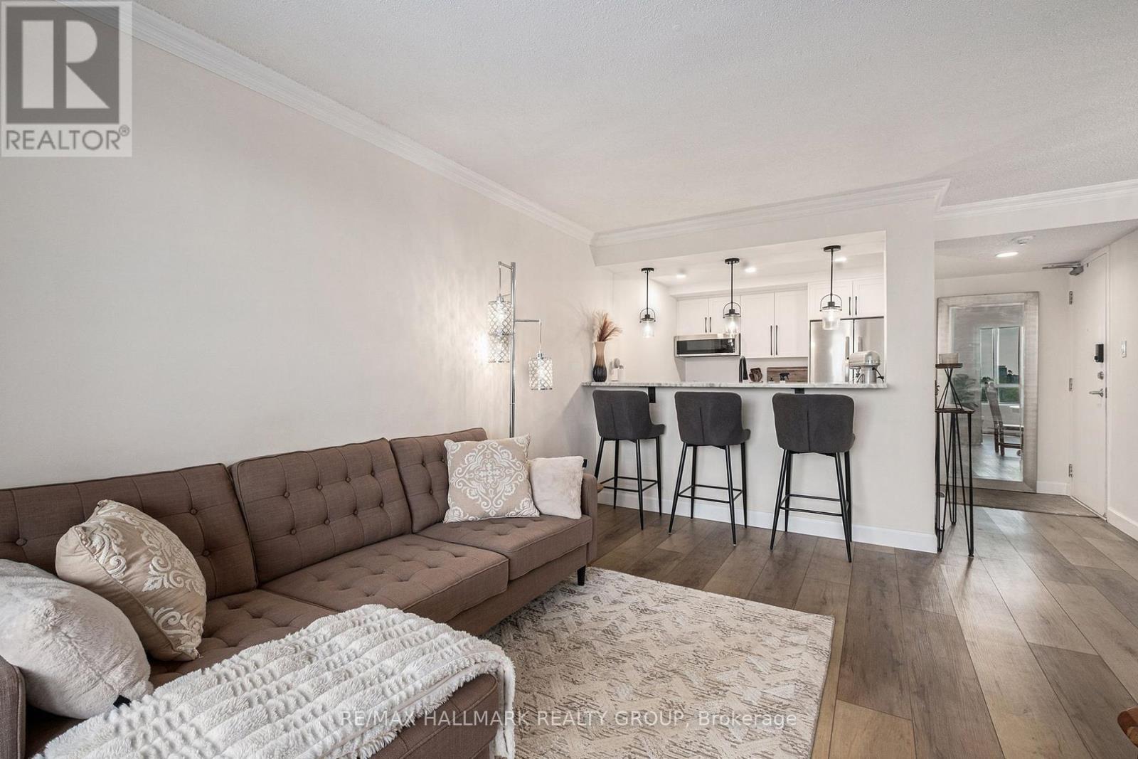 707 - 45 Holland Avenue, Ottawa, Ontario  K1Y 4S3 - Photo 5 - X12217276