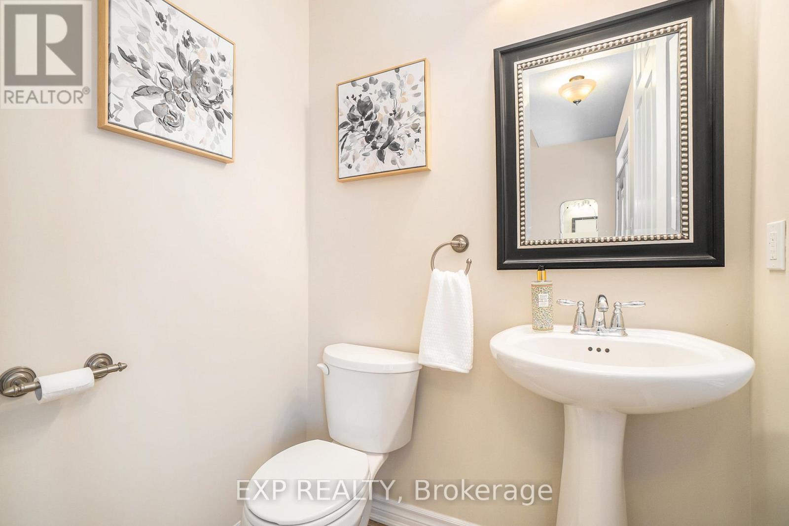 405 Meadowhawk Crescent, Ottawa, Ontario  K2J 5X1 - Photo 17 - X12217281