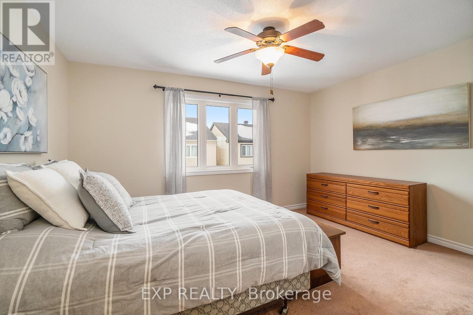 405 Meadowhawk Crescent, Ottawa, Ontario  K2J 5X1 - Photo 18 - X12217281