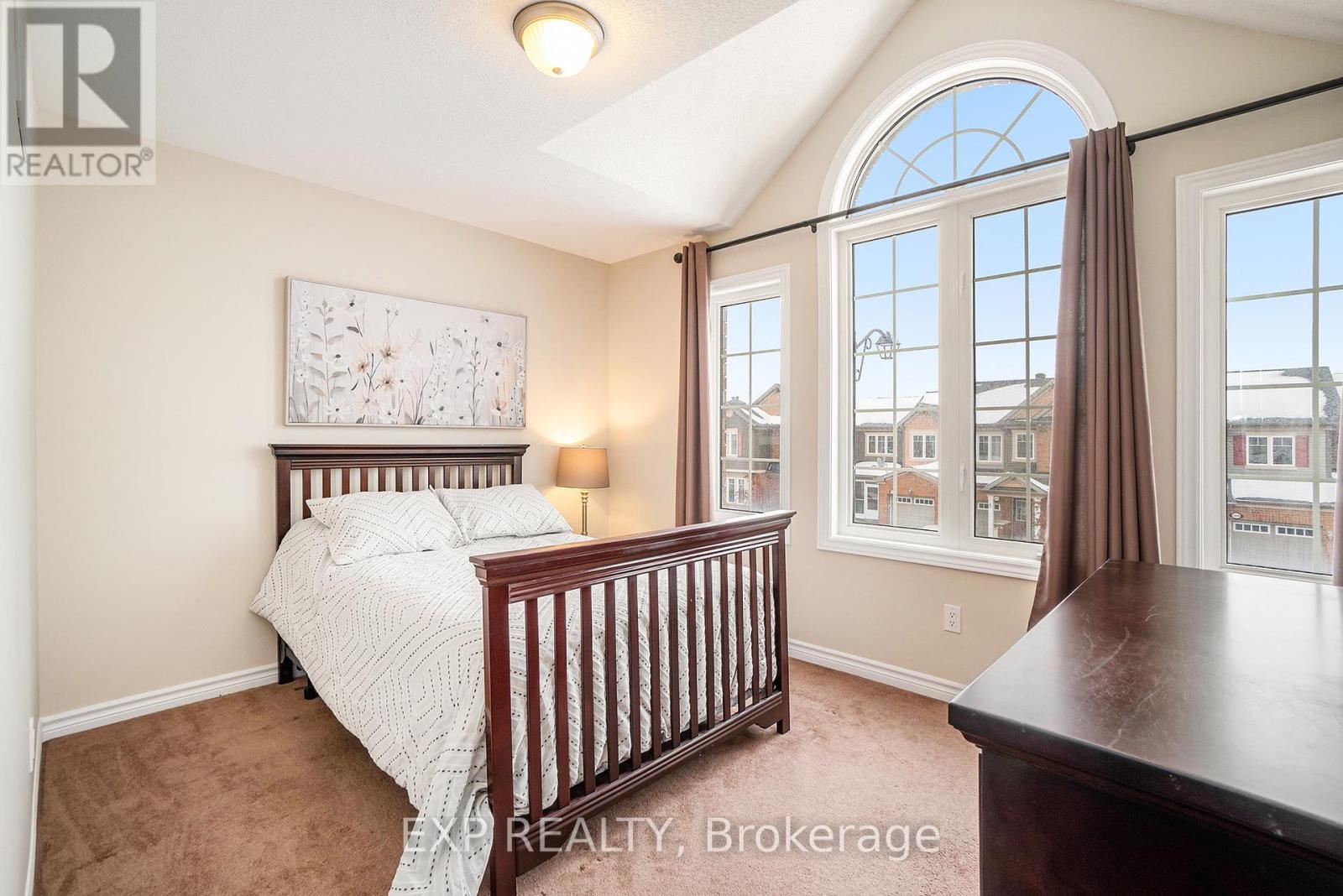 405 Meadowhawk Crescent, Ottawa, Ontario  K2J 5X1 - Photo 23 - X12217281