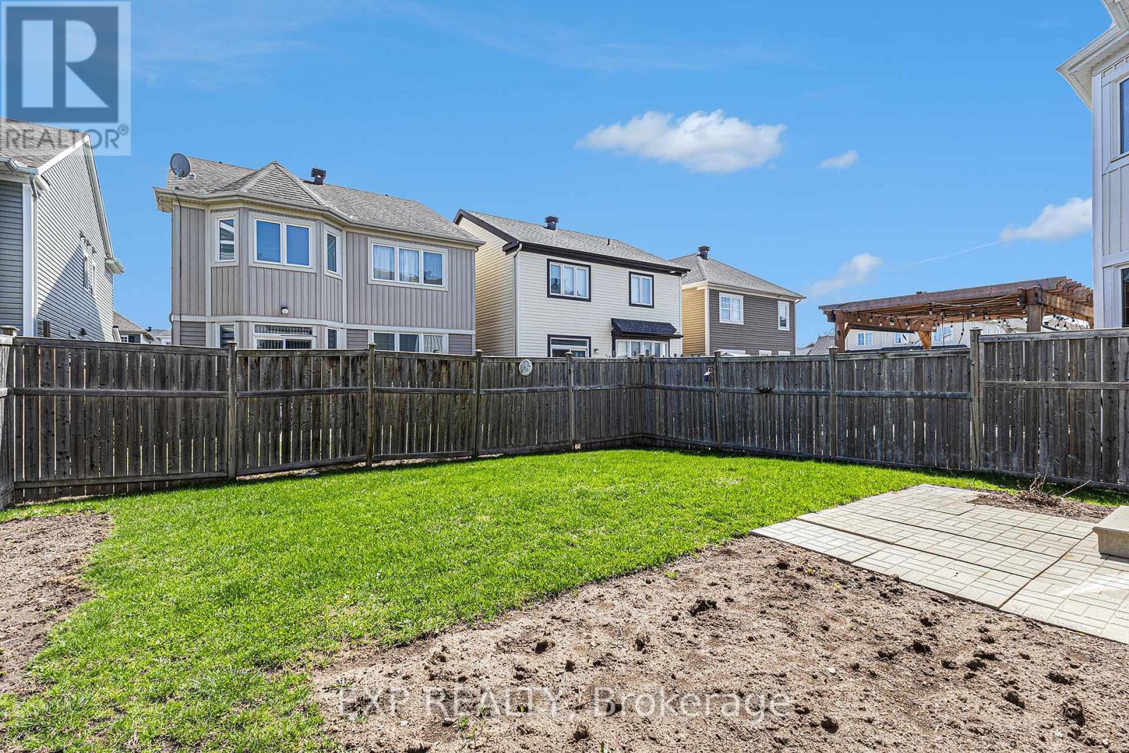 405 Meadowhawk Crescent, Ottawa, Ontario  K2J 5X1 - Photo 35 - X12217281
