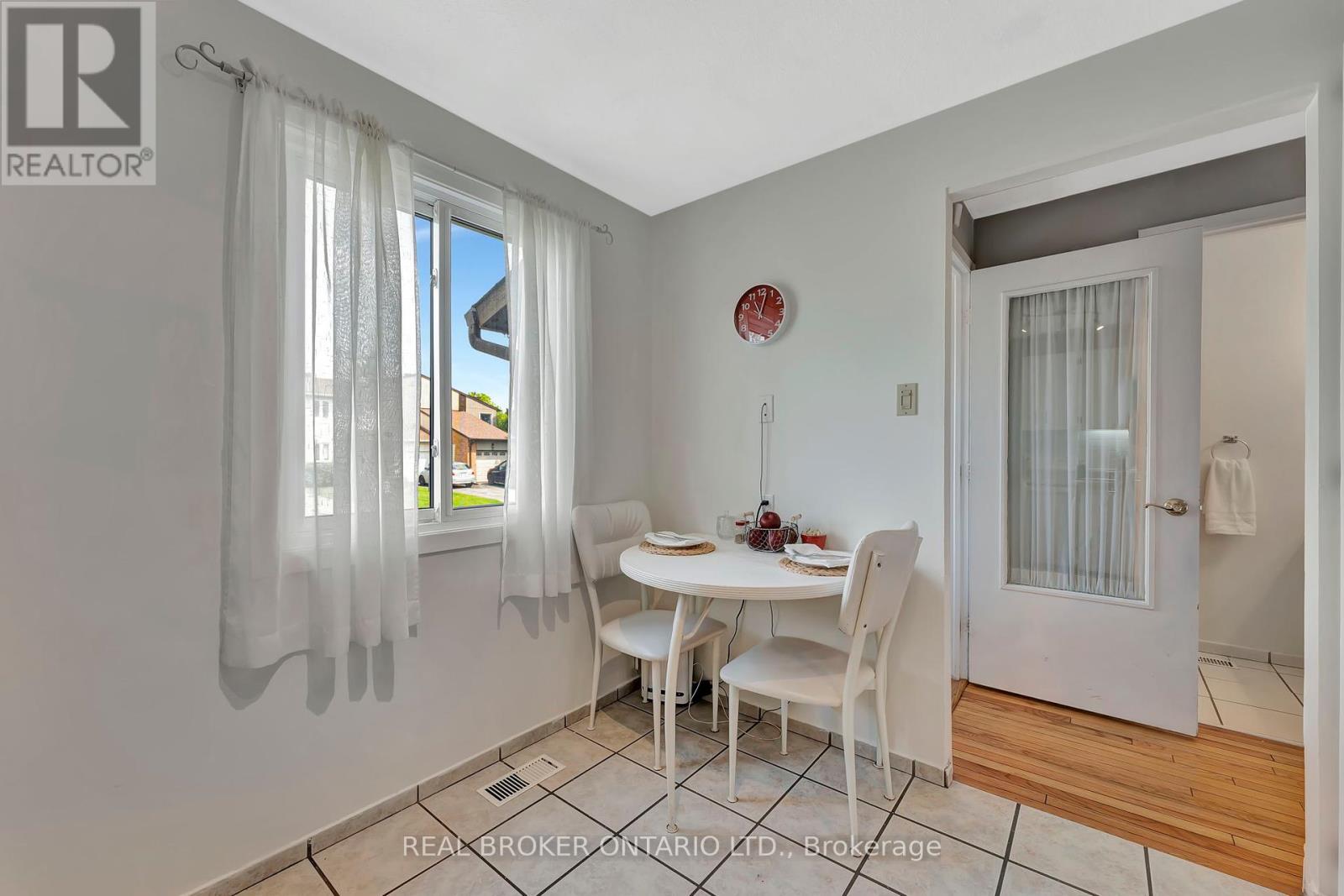 5 Tedwyn Drive, Ottawa, Ontario  K2J 1R3 - Photo 5 - X12217283