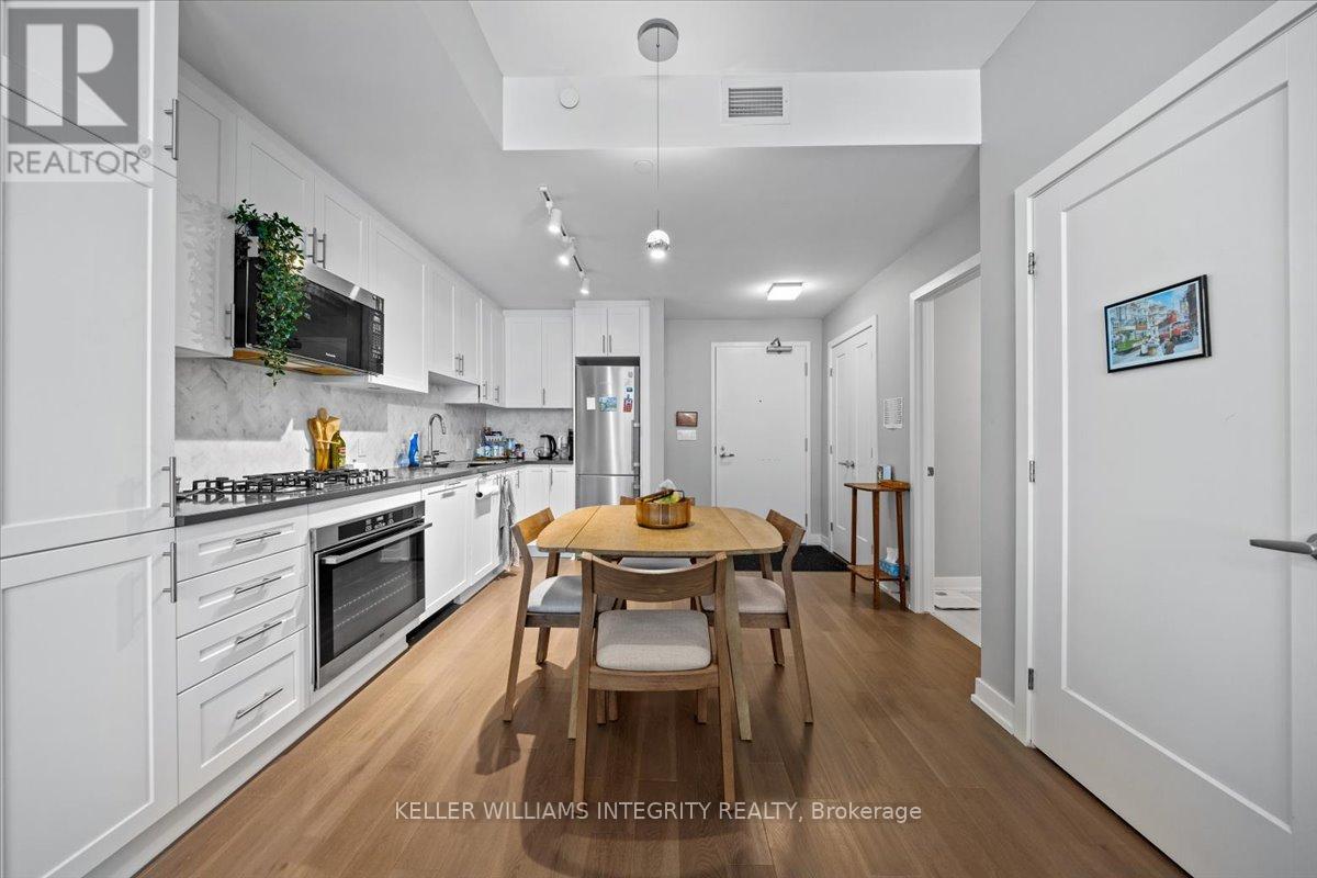 3 - 570 De Mazenod Avenue, Ottawa, Ontario  K1S 5X2 - Photo 11 - X12217286