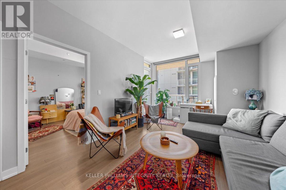 3 - 570 De Mazenod Avenue, Ottawa, Ontario  K1S 5X2 - Photo 15 - X12217286