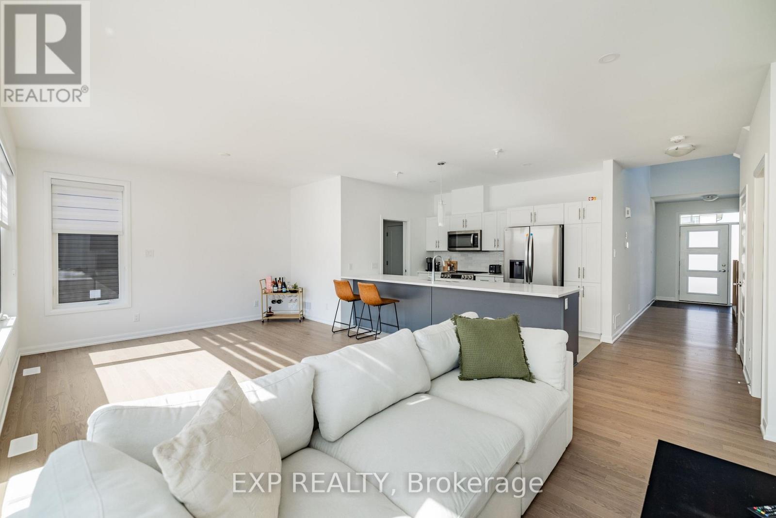 1245 Diamond Street, Clarence-Rockland, Ontario  K4K 0M5 - Photo 6 - X12217291