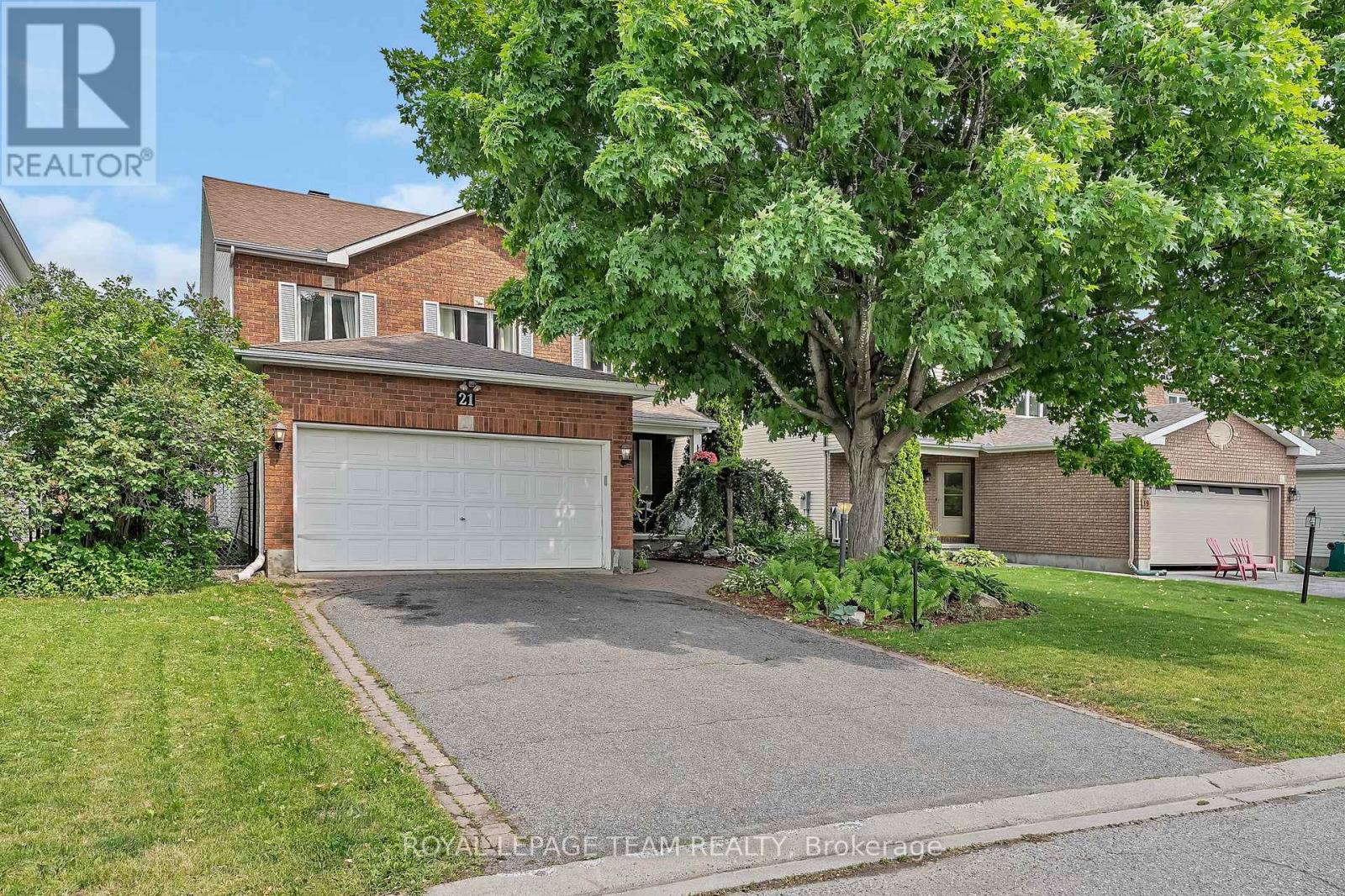 21 MAYFORD AVENUE, Ottawa, Ontario