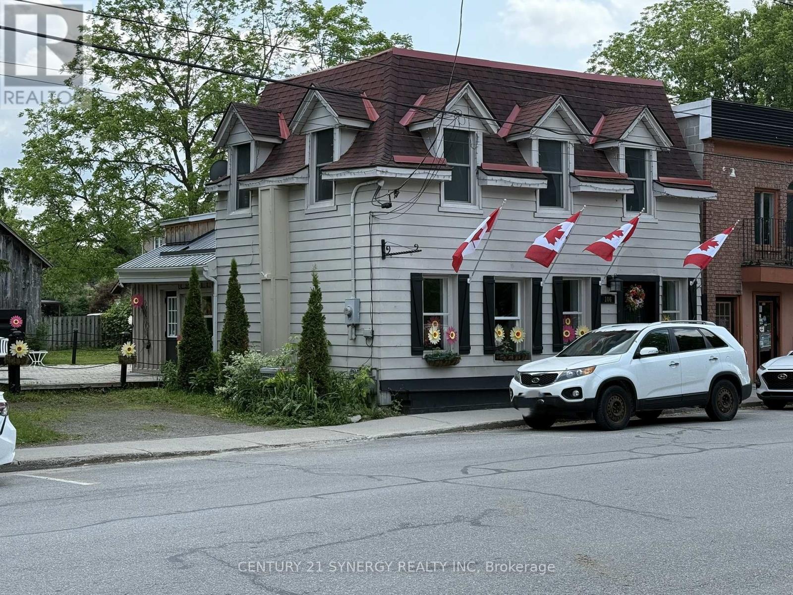 106 Main Street W, Merrickville-Wolford, Ontario  K0G 1N0 - Photo 1 - X12217321