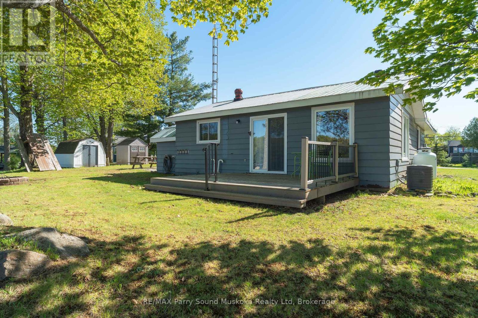 61 Stewart Street, Georgian Bay, Ontario  P0C 1H0 - Photo 38 - X12186196