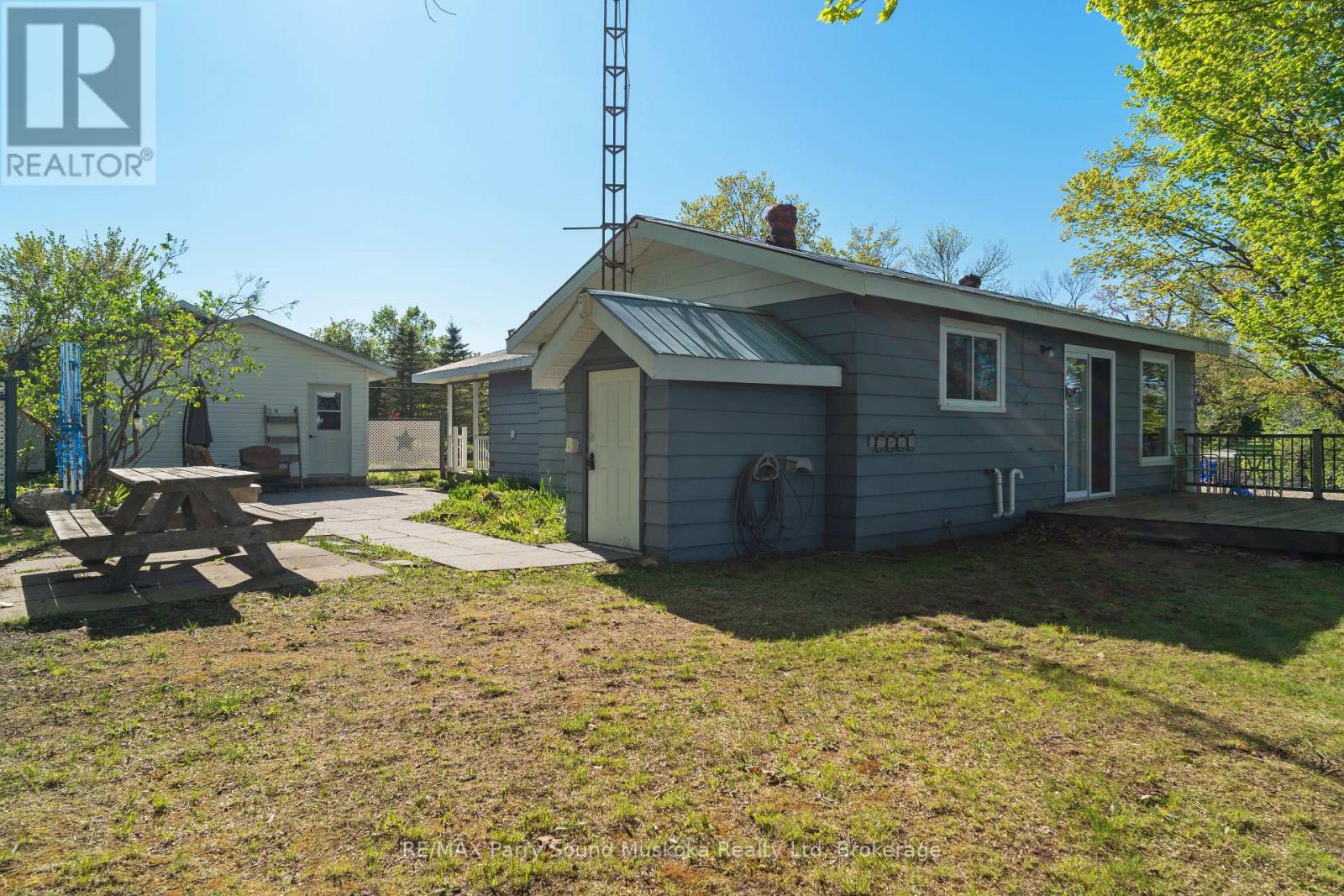 61 Stewart Street, Georgian Bay, Ontario  P0C 1H0 - Photo 40 - X12186196
