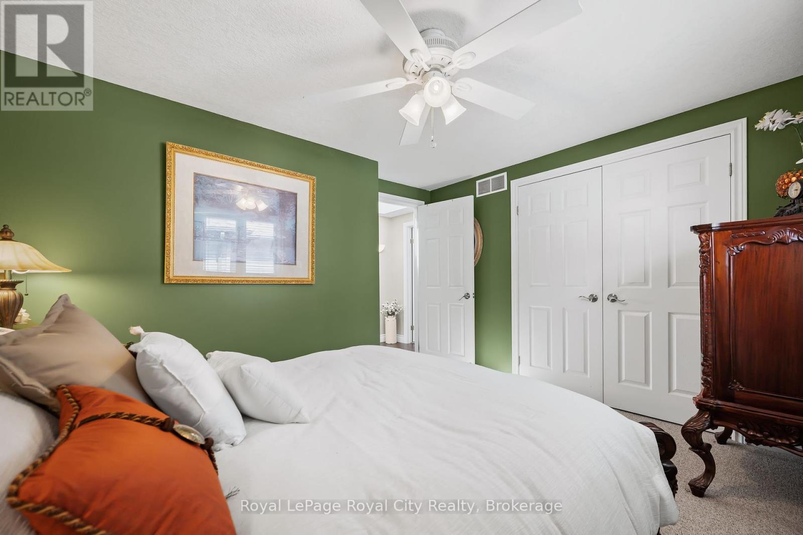 7 Marigold Drive, Guelph, Ontario  N1C 1G5 - Photo 33 - X12211943