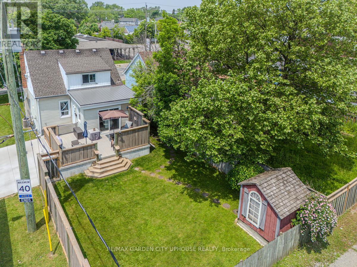 99 Pelham Road, St. Catharines, Ontario  L2S 1S5 - Photo 14 - X12217232