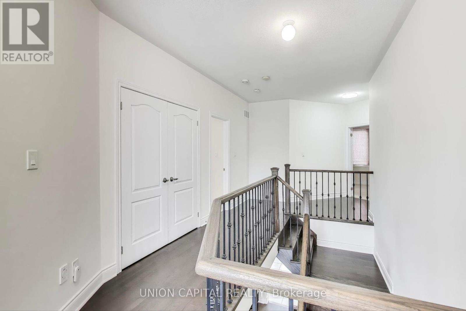 918 Ernest Cousins Circle, Newmarket, Ontario  L3X 0B7 - Photo 19 - N12216890