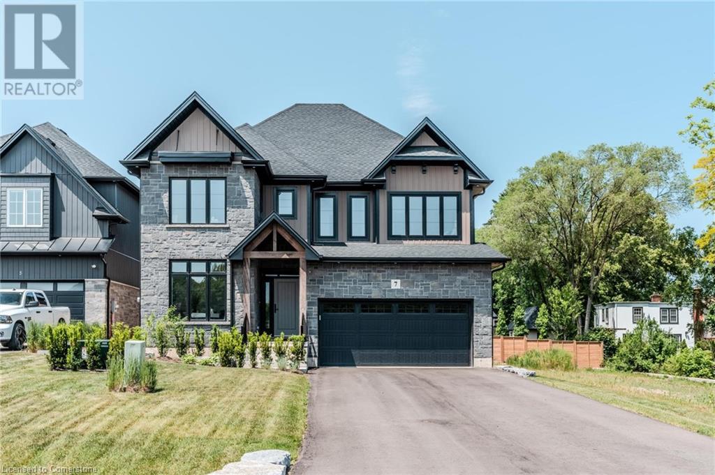 Property at 7 BARTLETT Avenue image 1