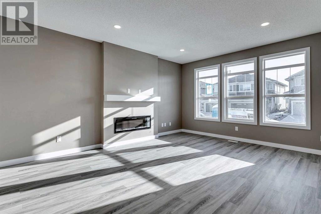 191 Belvedere Crescent Se, Calgary, Alberta  T2A 7Y5 - Photo 3 - A2230570