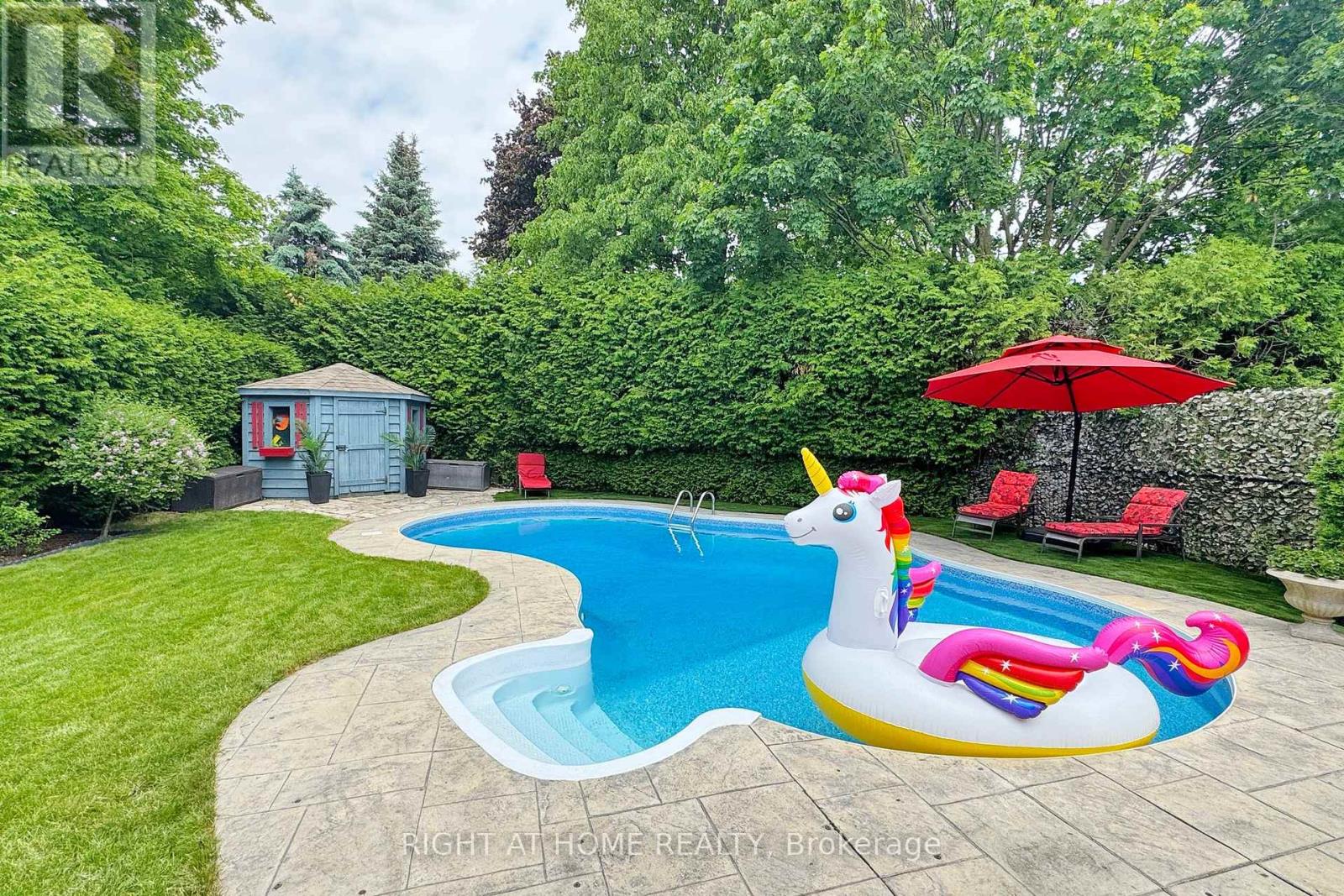363 Crossland Gate, Newmarket, Ontario  L3X 1B5 - Photo 33 - N12217120
