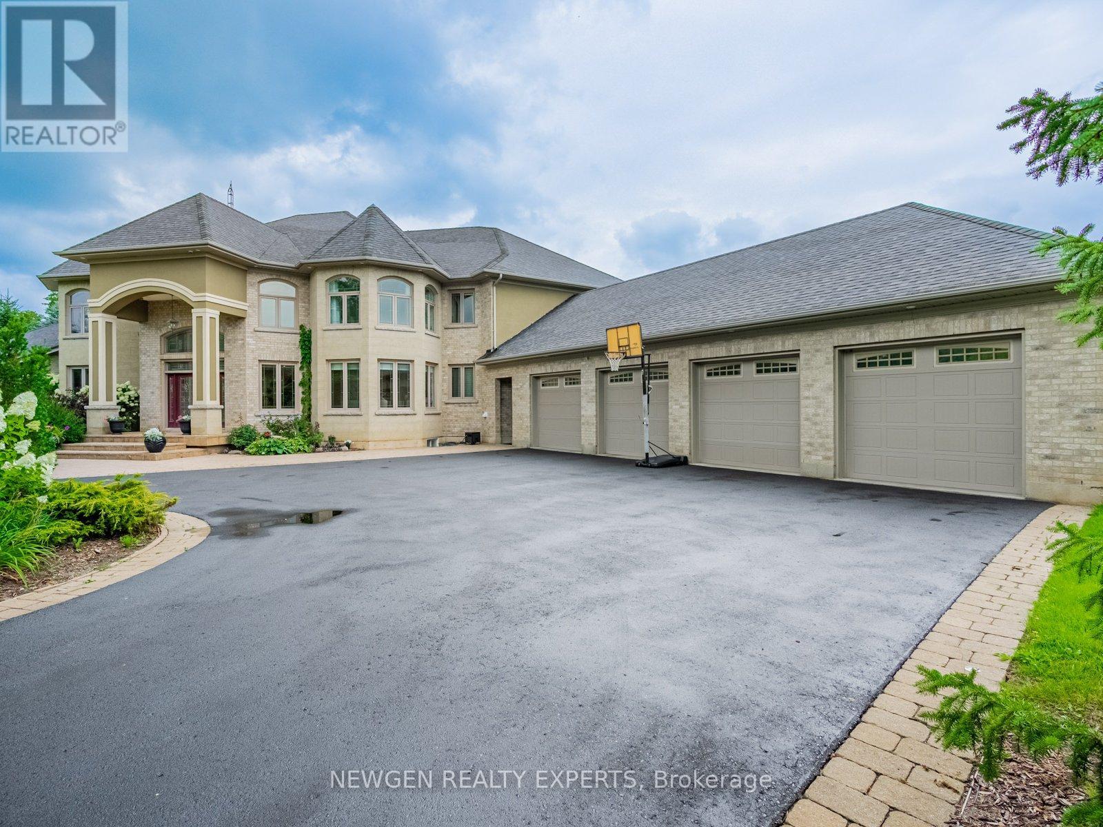 15 ABBITT CRESCENT, Halton Hills, Ontario
