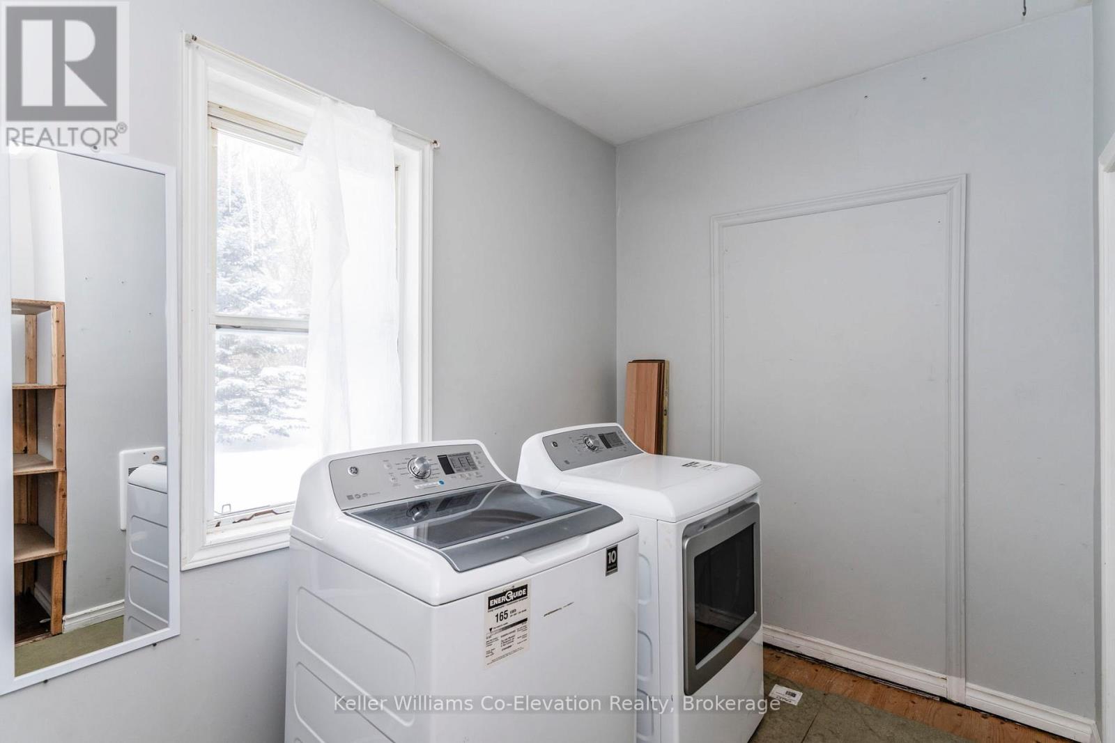 3399 County Road 42, Clearview, Ontario  L0M 1G0 - Photo 8 - S12217164
