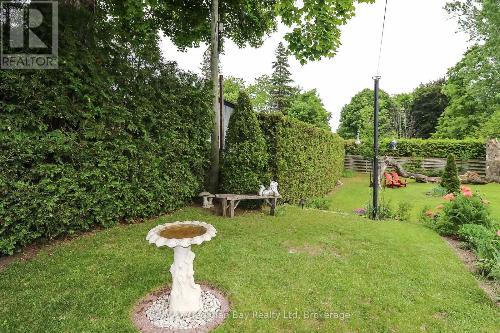 525 Yonge Street, Midland, Ontario  L4R 2T6 - Photo 37 - S12217214
