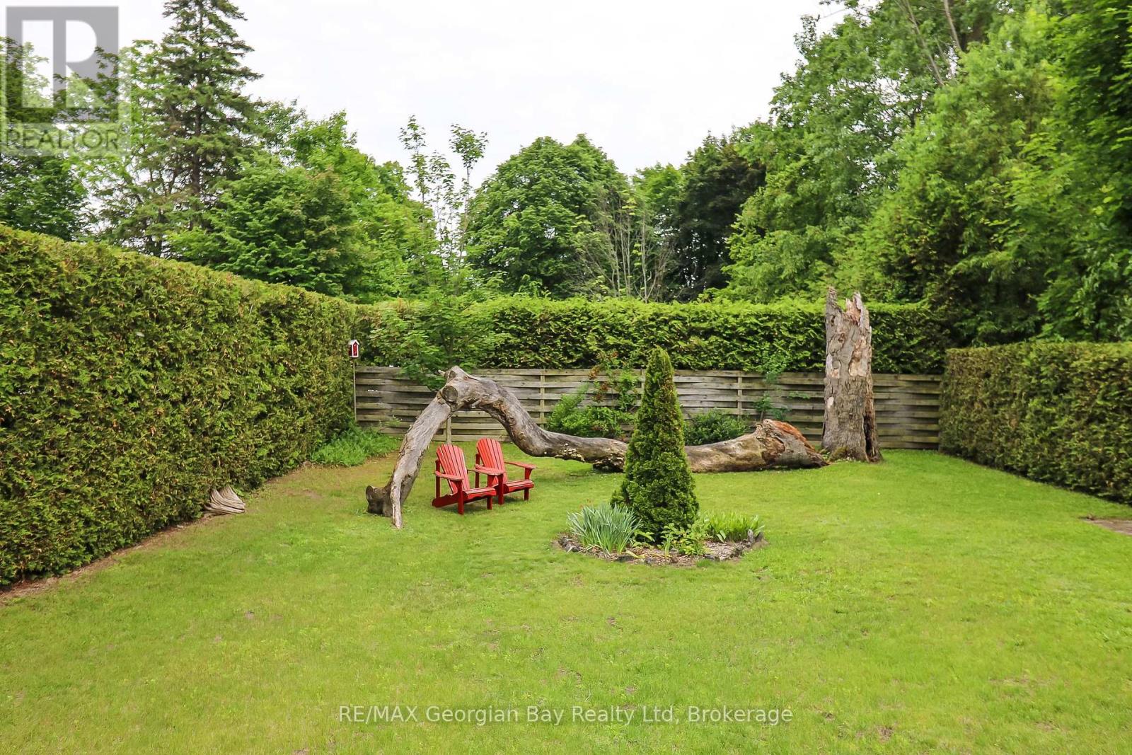 525 Yonge Street, Midland, Ontario  L4R 2T6 - Photo 41 - S12217214