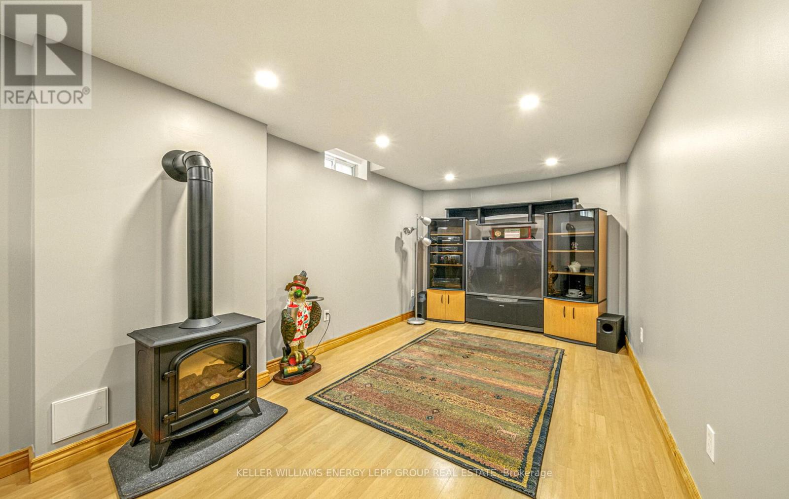 77 Hemingford Place, Whitby, Ontario  L1R 1E8 - Photo 36 - E12217178