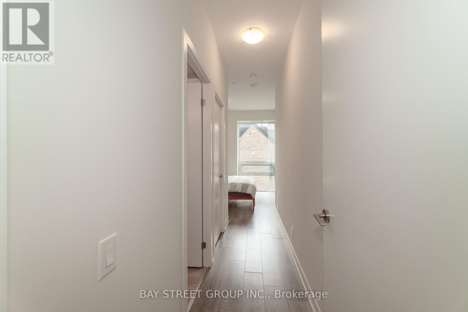 310 - 365 Church Street, Toronto, Ontario  M5B 0B5 - Photo 5 - C12090185