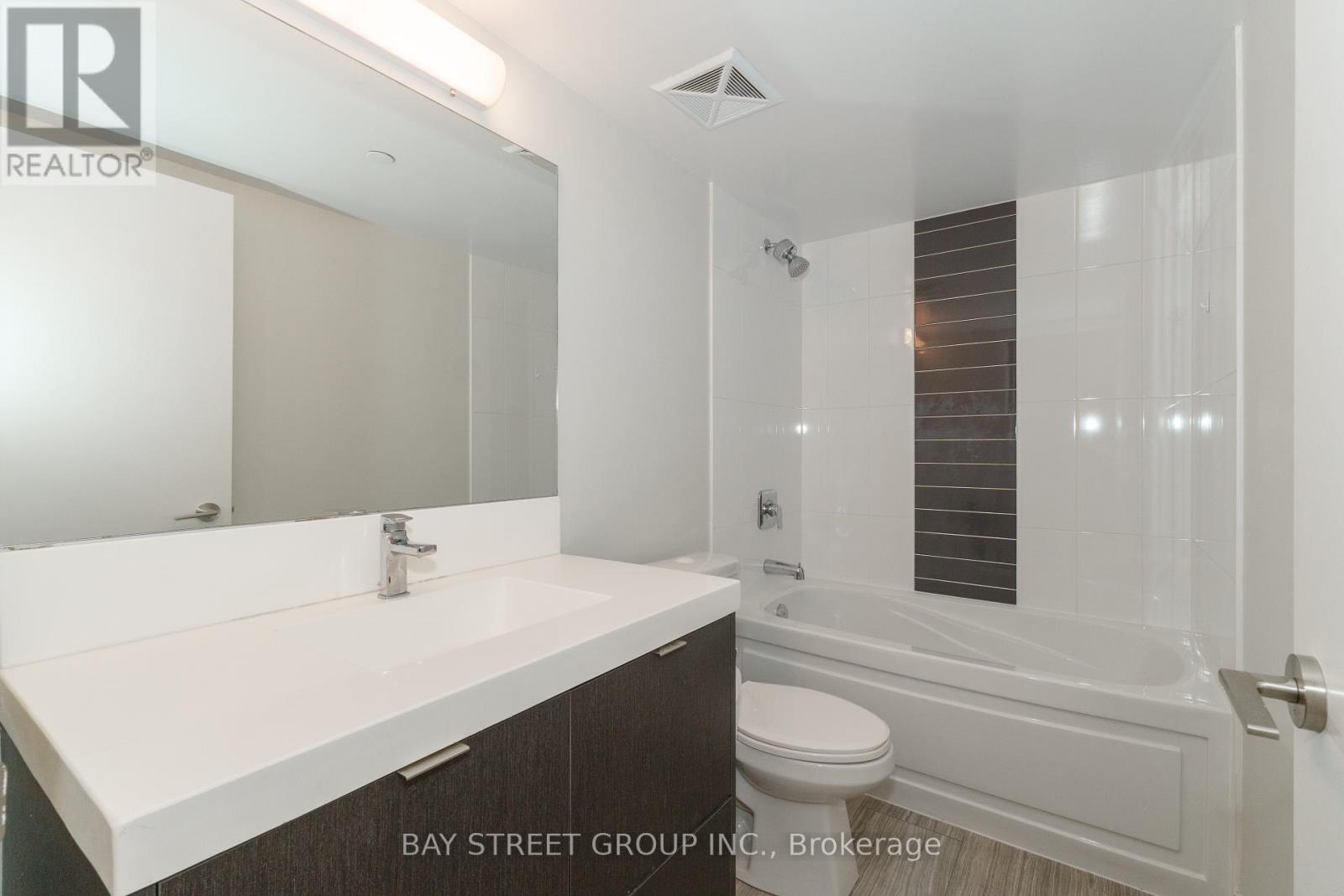 310 - 365 Church Street, Toronto, Ontario  M5B 0B5 - Photo 6 - C12090185