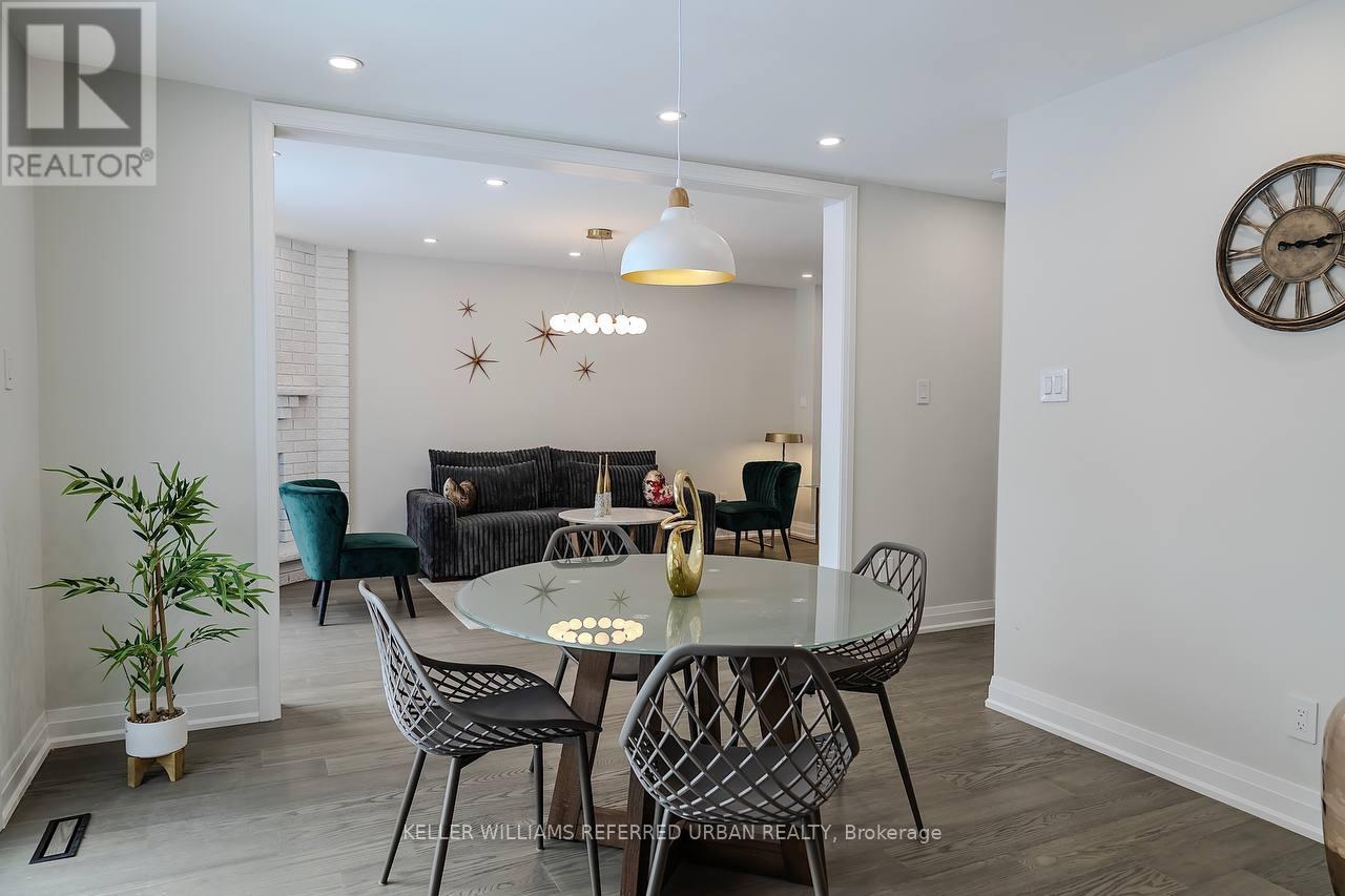 228 Elman Crescent, Newmarket (Bristol-London), Ontario  L3Y 7X3 - Photo 16 - N12095811