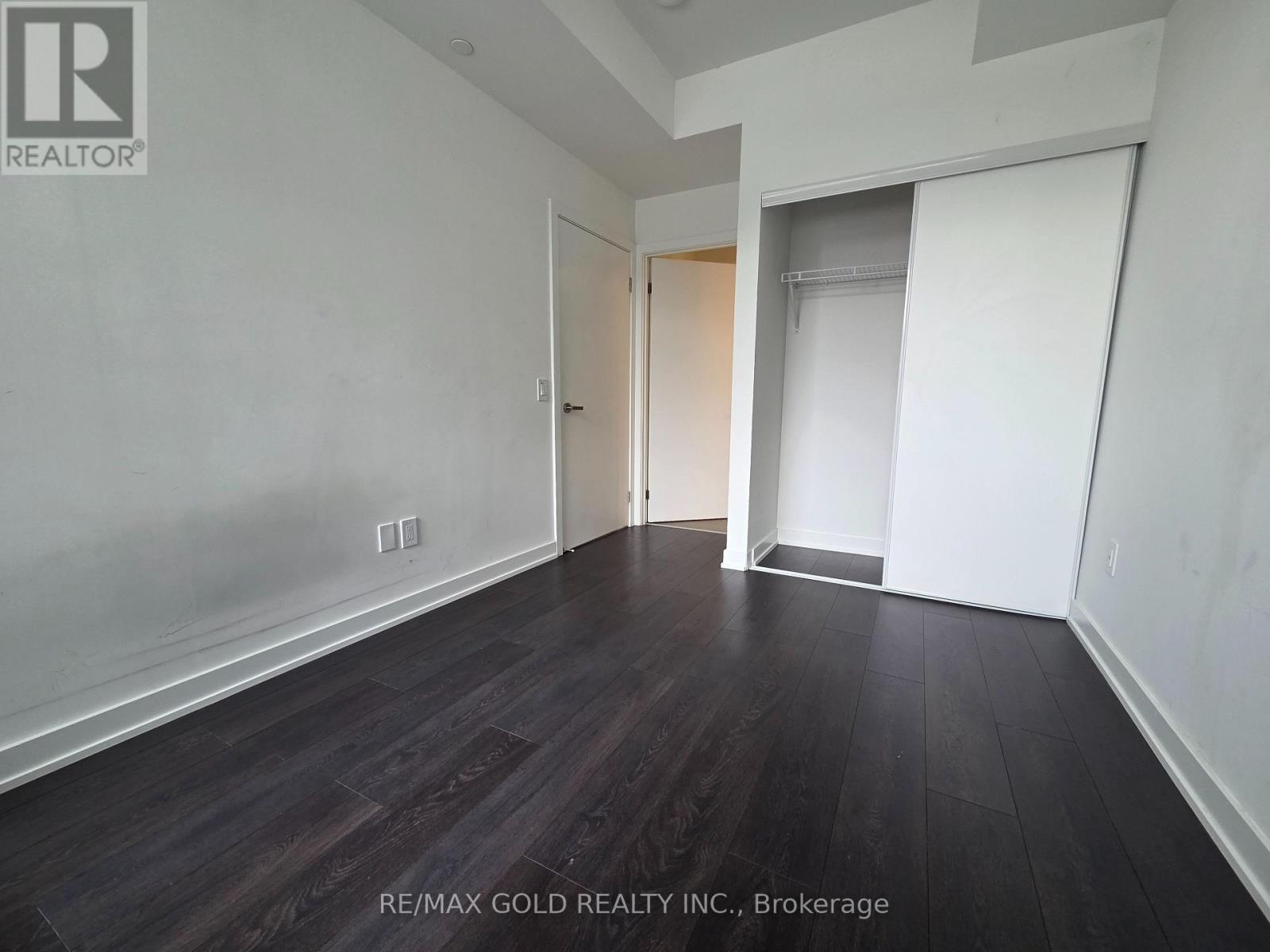 216 - 28 Ann Street, Mississauga, Ontario  L5G 0E1 - Photo 15 - W12146516