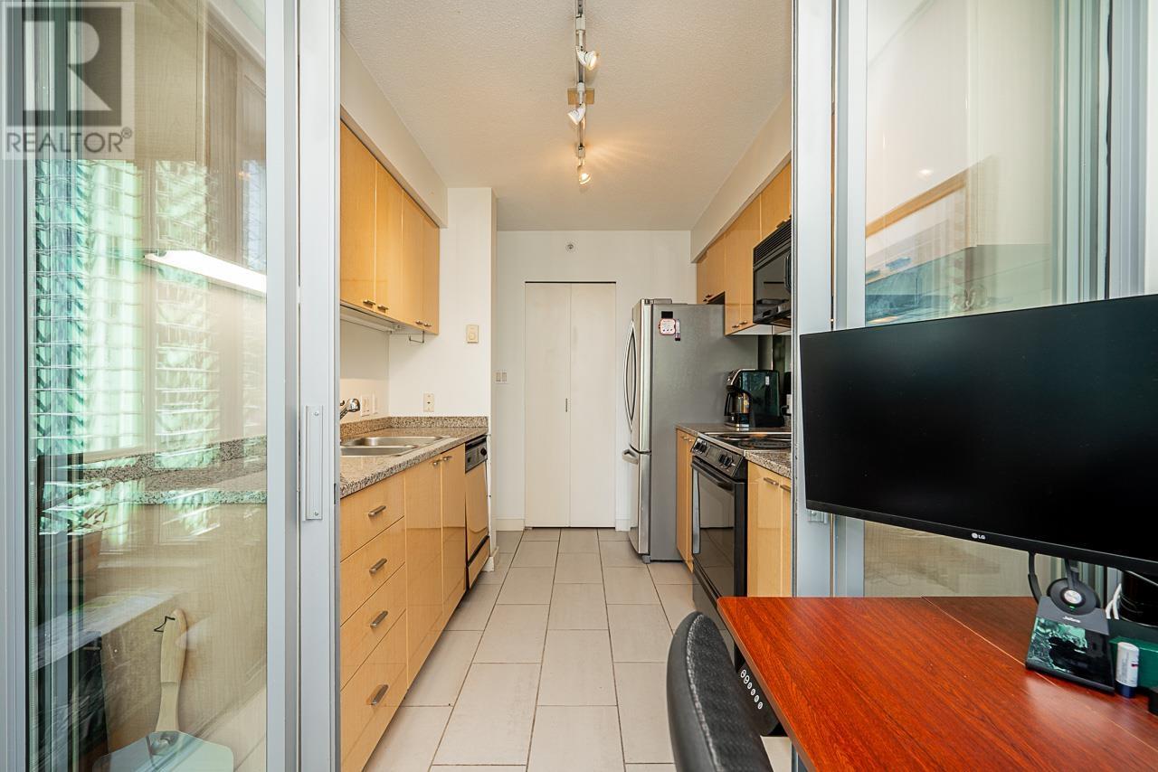 702 1288 W Georgia Street, Vancouver, British Columbia  V6E 4R3 - Photo 9 - R3000997