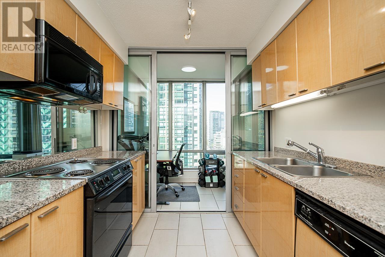 702 1288 W Georgia Street, Vancouver, British Columbia  V6E 4R3 - Photo 10 - R3000997