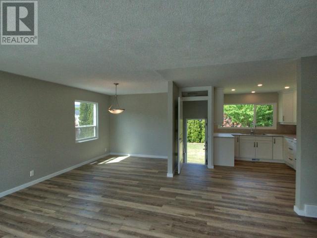 293 Walnut Avenue, Kamloops, British Columbia  V2B 1C7 - Photo 3 - 10351817