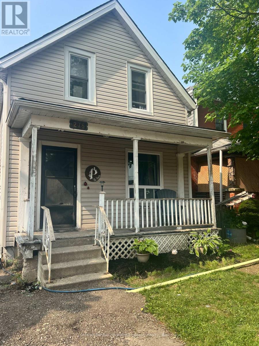 278 Albert Street, Stratford, Ontario  N5A 3K9 - Photo 2 - X12217236