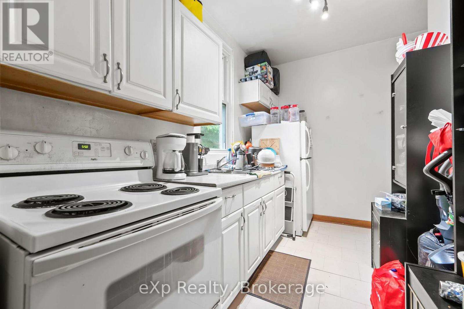 138 Chatham Street, Brantford, Ontario  N3S 4G4 - Photo 15 - X12217248