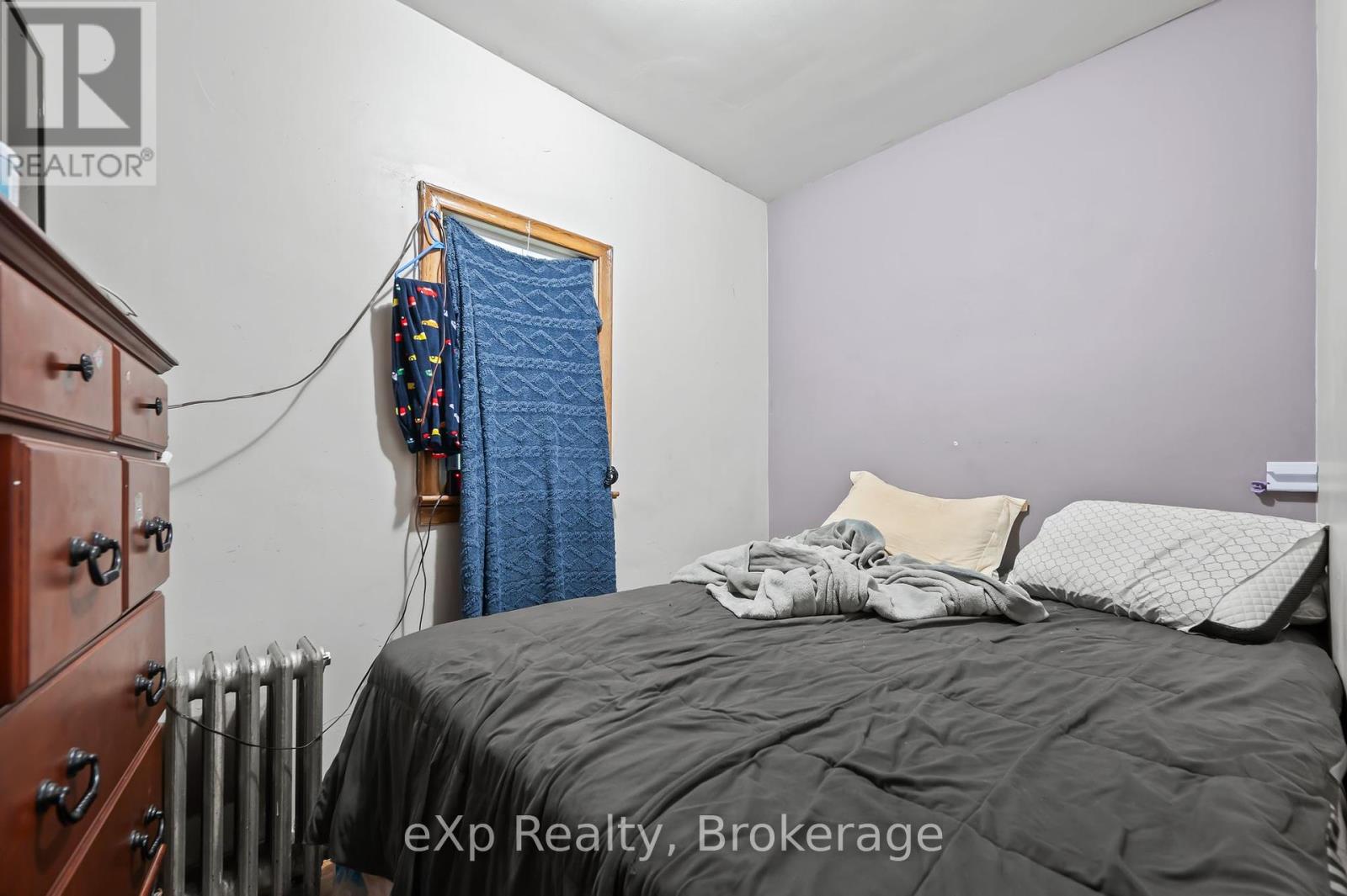 138 Chatham Street, Brantford, Ontario  N3S 4G4 - Photo 17 - X12217248