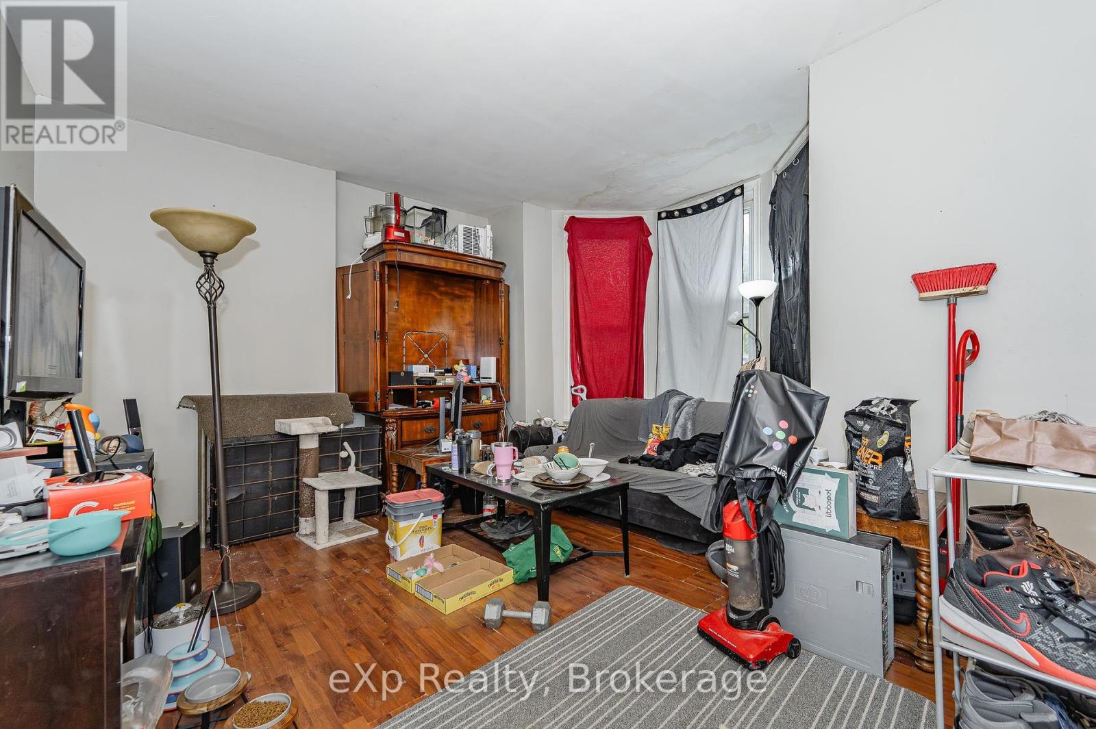 138 Chatham Street, Brantford, Ontario  N3S 4G4 - Photo 20 - X12217248