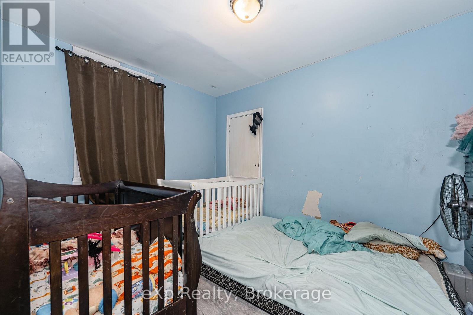 138 Chatham Street, Brantford, Ontario  N3S 4G4 - Photo 35 - X12217248