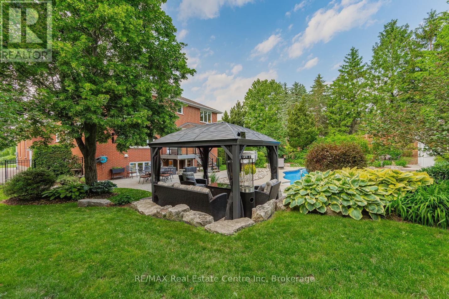 61 Tanager Drive, Guelph, Ontario  N1C 1B6 - Photo 40 - X12217285