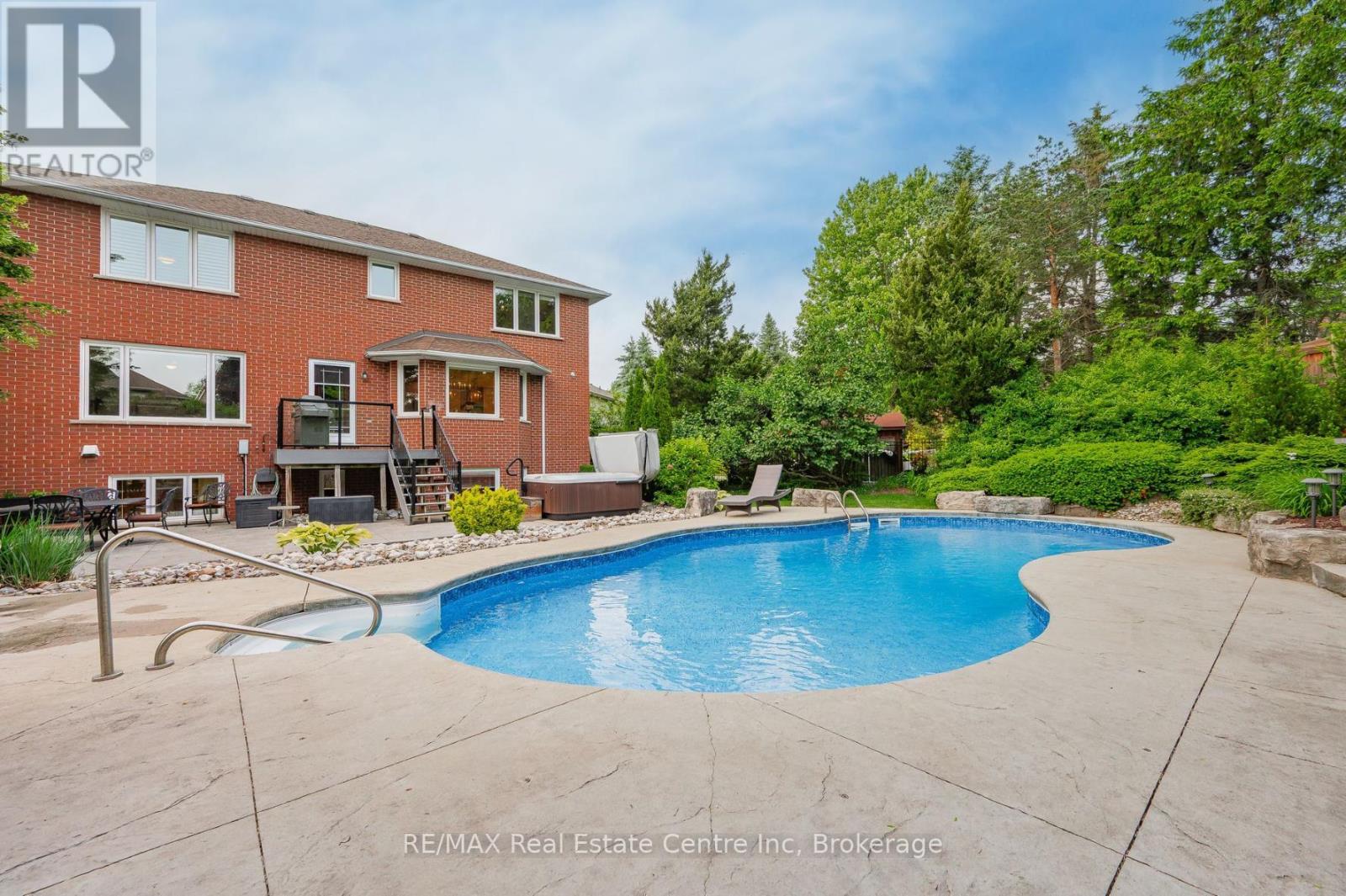 61 Tanager Drive, Guelph, Ontario  N1C 1B6 - Photo 44 - X12217285