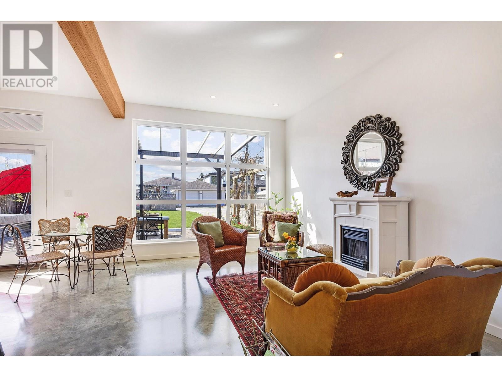 329 E 19th Street, North Vancouver, British Columbia  V7L 2Z4 - Photo 8 - R2992831
