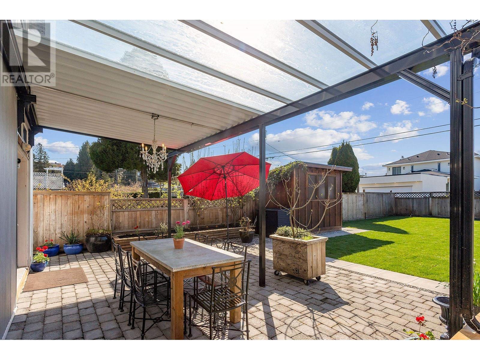 329 E 19th Street, North Vancouver, British Columbia  V7L 2Z4 - Photo 13 - R2992831
