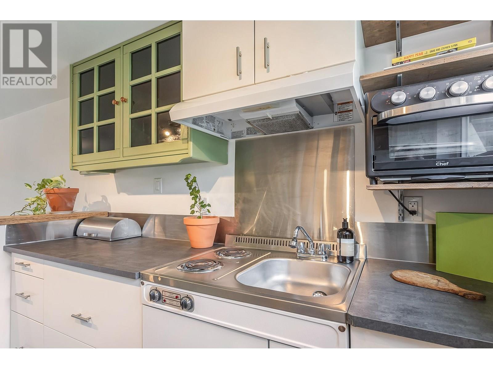 329 E 19th Street, North Vancouver, British Columbia  V7L 2Z4 - Photo 40 - R2992831