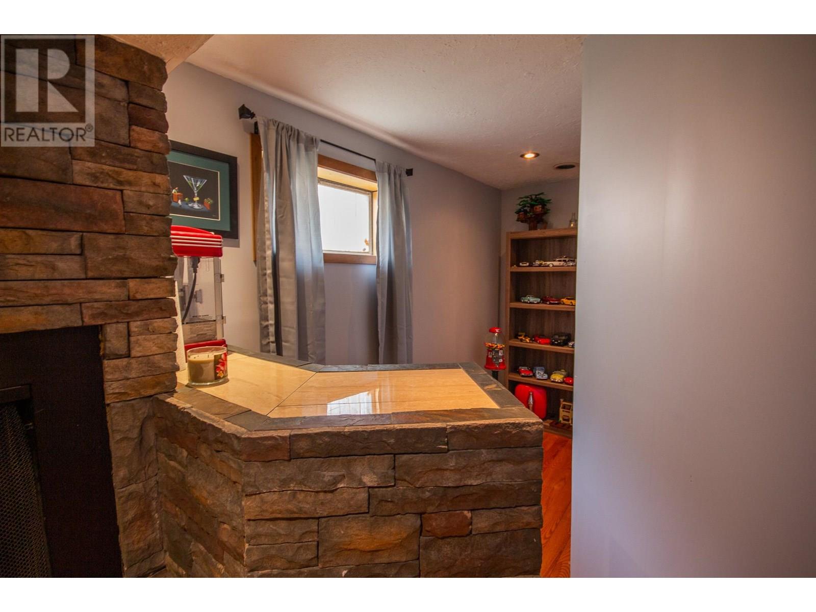10748 18 Street, Dawson Creek, British Columbia  V1G 4E2 - Photo 16 - 10351934