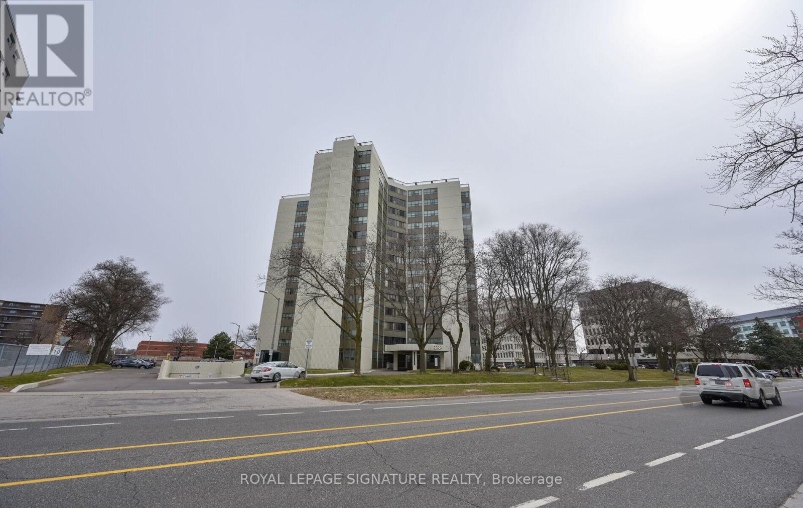 1207 - 2323 Confederation Parkway, Mississauga (Cooksville), Ontario  L5B 1R6 - Photo 2 - W12217094