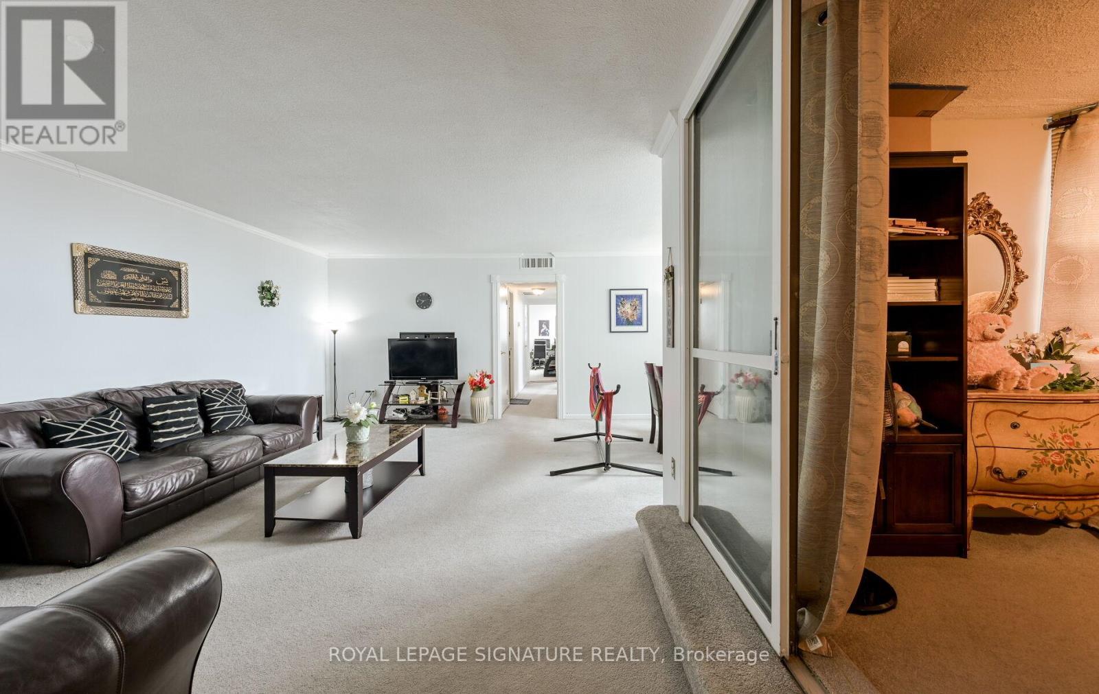 1207 - 2323 Confederation Parkway, Mississauga (Cooksville), Ontario  L5B 1R6 - Photo 21 - W12217094