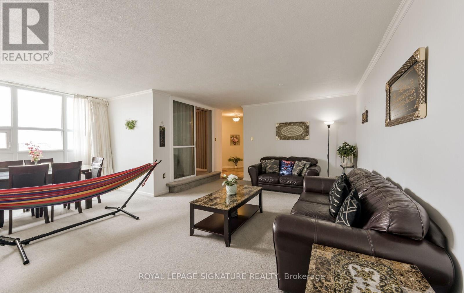 1207 - 2323 Confederation Parkway, Mississauga (Cooksville), Ontario  L5B 1R6 - Photo 25 - W12217094