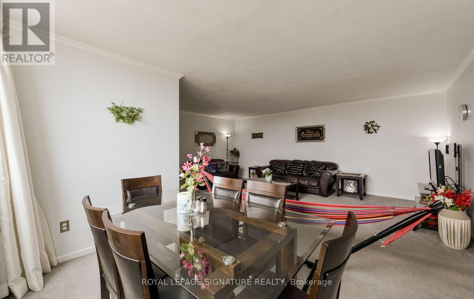 1207 - 2323 Confederation Parkway, Mississauga (Cooksville), Ontario  L5B 1R6 - Photo 29 - W12217094