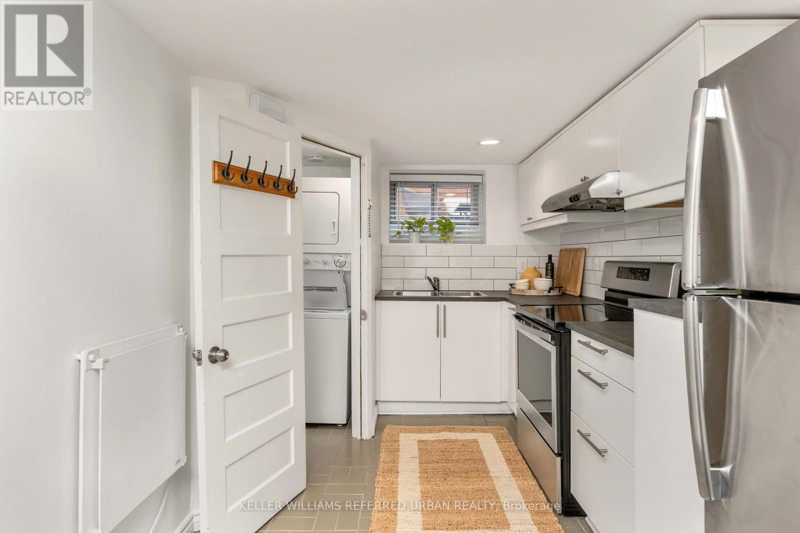 BASEMENT - 200 GALLEY AVENUE, toronto (roncesvalles), Ontario