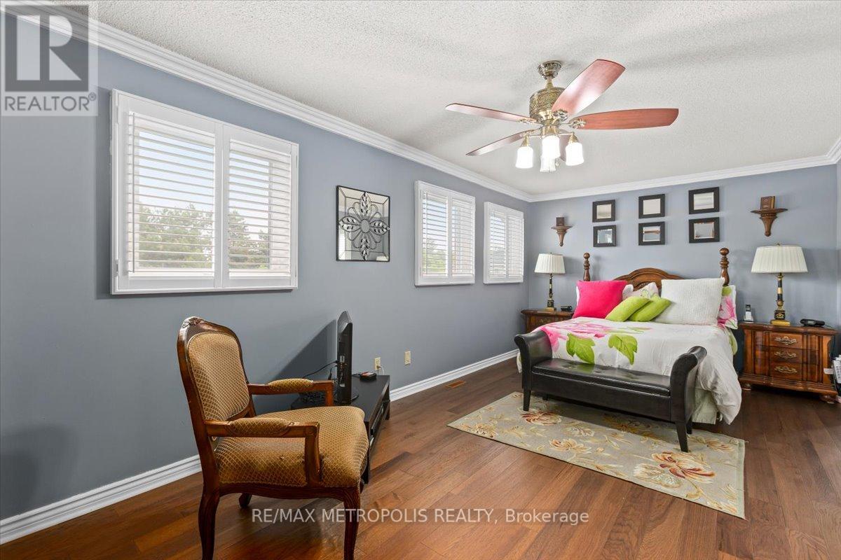 42 Silverstream Road, Brampton, Ontario  L6Z 3W4 - Photo 16 - W12217102